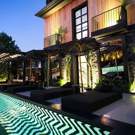 The Local House 5* Αλακάτι