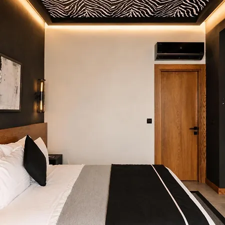 Hotel The Local House 5*