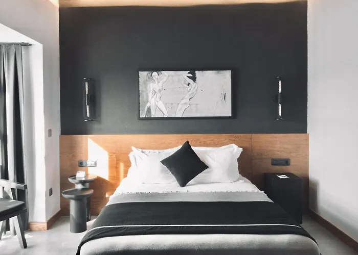 Hotel The Local House 5*