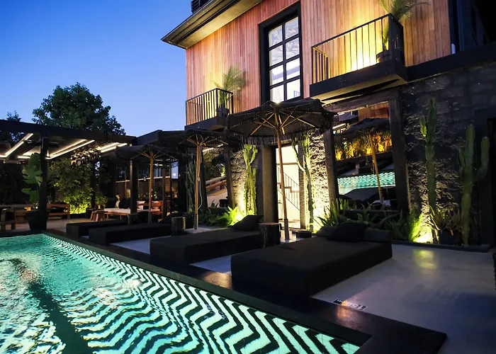 The Local House 5* Alaçatı